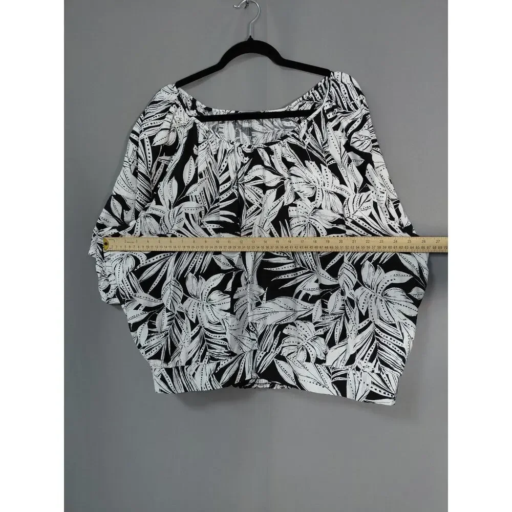 Lane Bryant Rayon Blend Black Graphic Lightweight Top Women Size 26